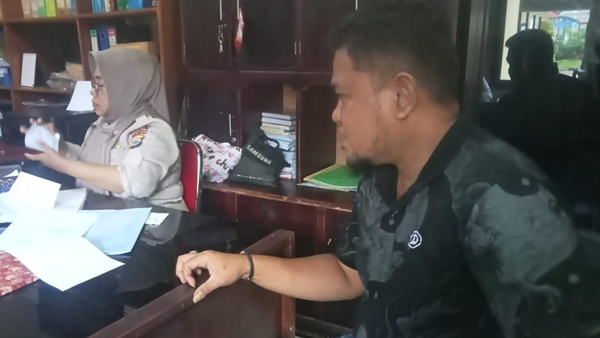Arman Rahim Tantang Polres Bone Usut Dugaan Oknum di Balik Kosmetik Haram