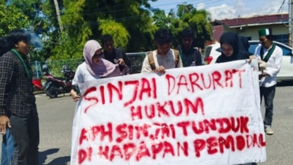 Garis Polisi Dicabut, Proyek Jalan Terus, HMI Curigai Permainan Kotor