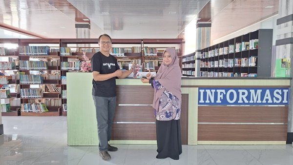 Tulisan Siswi SDN Borong Makassar Masuk Perpustakaan, “Cerita Citra” Bikin Bangga