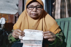 Tanah Warisan Diambil Mantan, Wanita Ini Hidup Sebatang Kara