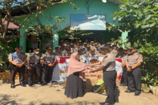 SIP Polda Sulsel Gelombang 2 Salurkan Bantuan ke Panti Asuhan Annaser Timur-Timur