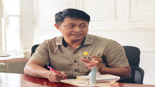 Harga Gabah Jatuh di Luwu Utara, Bulog Tutup Mata – Petani Dipaksa Rugi