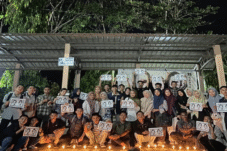 Doa, Lilin, dan Air Mata, Mahasiswa UHO Kenang Randi dan Yusuf