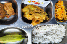 Ironi Program Bergizi, Ayam Busuk, Menu Sekolah Berubah, Pengelola Bungkam
