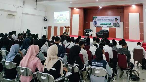 Mahasiswa dan Pejabat Struktural Ikuti Diskusi Terarah Bersama Kejati Sulsel