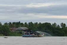 Warga Desa Lea Berteriak! Penambang 'Ilegal' Dianggap Kebal Hukum