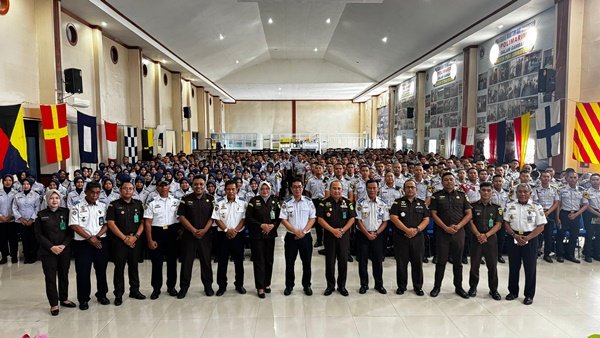 Bidang Pidana Militer Kejati Sulsel Gelar Diskusi Interaktif di Polimarim Makassar