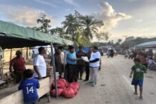 REI Pusat dan DPD REI Aceh Turun Langsung Serahkan Bantuan untuk Korban Banjir Lokop
