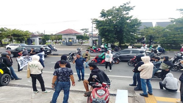 Video Viral Buka Borok Lapas Bollangi, AMPERA Turun ke Jalan
