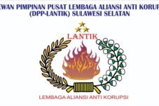 Lapas Narkotika atau Zona Nyaman? Video Napi Main HP Bikin Publik Murka