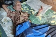 Teror di Kajang! Rumah Orang Tua Polisi Dilempari, Lansia Sesak Napas di Tengah Kepanikan