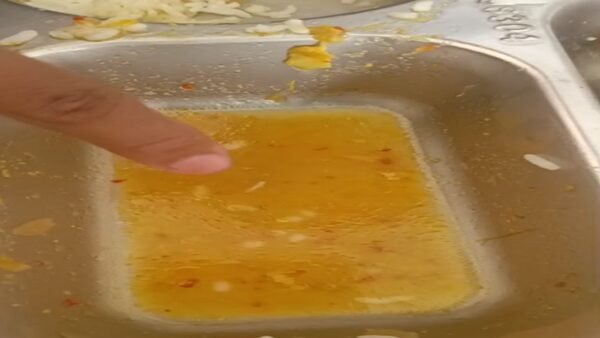 Terungkap dari Video Siswa, Makanan MBG di SMKN 2 Bone Diduga Tak Layak Konsumsi