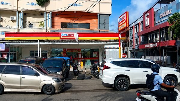 Heboh Izin Alfamart Parepare, Dua Gerai Disetop, Satu Masih Kebal Teguran?