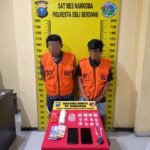 Dua terduga pelaku diamankan Sat Res Narkoba Polresta Deli Serdang dalam pengungkapan kasus dugaan peredaran sabu di Desa Sei Tuan, Kecamatan Pantai Labu. Petugas turut mengamankan barang bukti berupa 12 plastik klip berisi diduga sabu dengan berat kotor 31,60 gram.